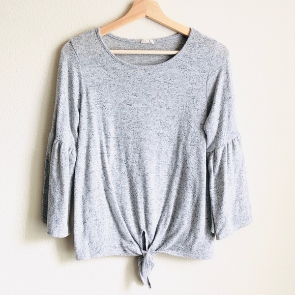 Caution To The Wind Tops - Caution to the wind grey soft top - MEDIUM